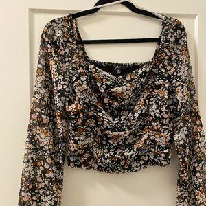 LuLus Floral Ruched Long Sleeve Top Size M